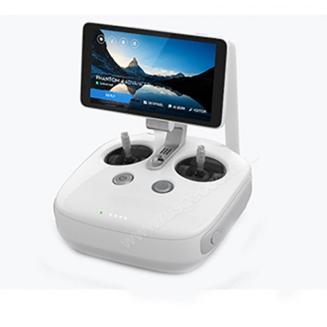 Квадрокоптер DJI  Phantom 4 Advanced Plus + 2 доп. батареи Квадрокоптер DJI  Phantom 4 Advanced Plus + 2 доп. батареи