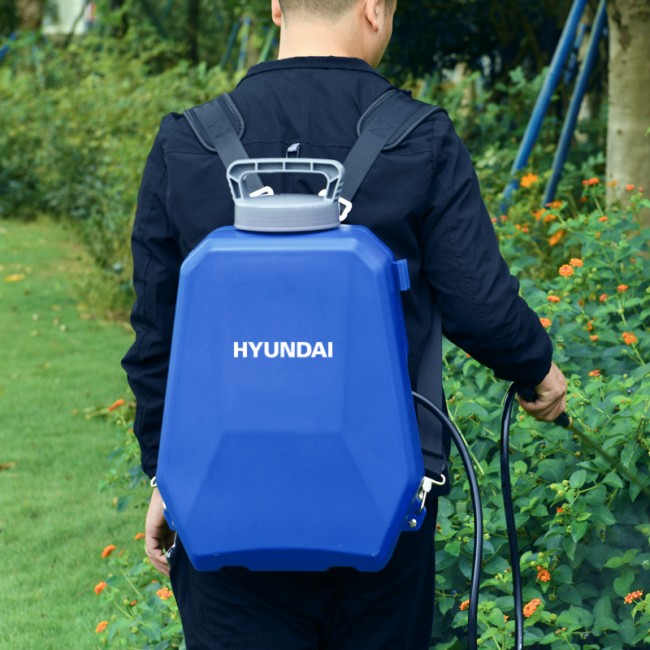 Аккумуляторный опрыскиватель Hyundai HYSP 1212 Аккумуляторный опрыскиватель Hyundai HYSP 1212