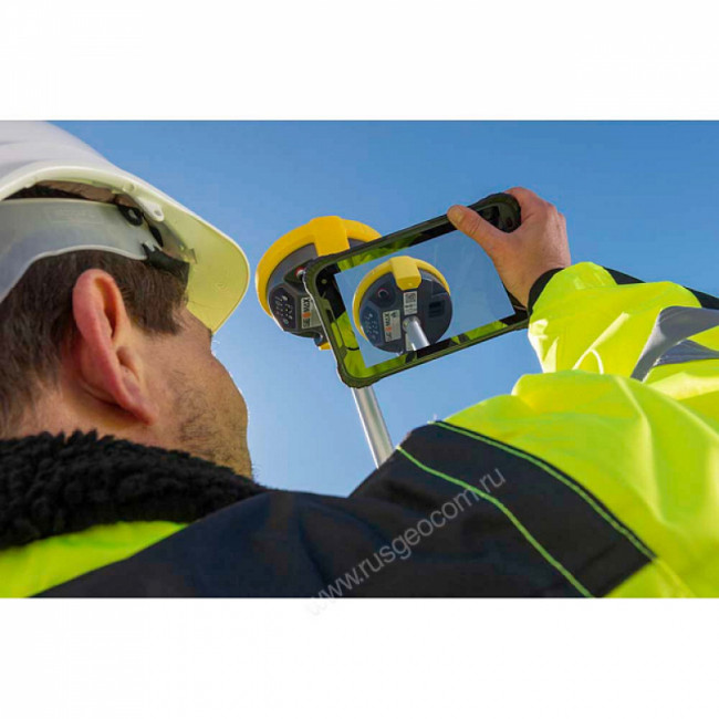 GNSS приемник GeoMax Zenith40 Rover (GSM) xPad Win