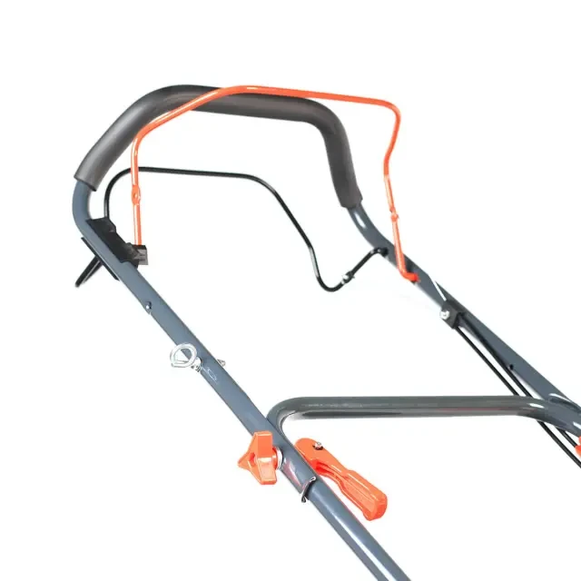 Бензиновая газонокосилка самоходная Patriot PT 46 S Бензиновая газонокосилка самоходная Patriot PT 46 S