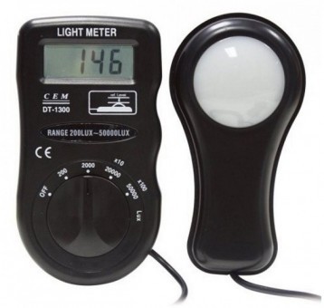 Люксметр CEM DT-1300