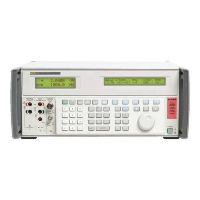 Калибратор для нескольких приборов Fluke 5502E 240 Калибратор для нескольких приборов Fluke 5502E 240
